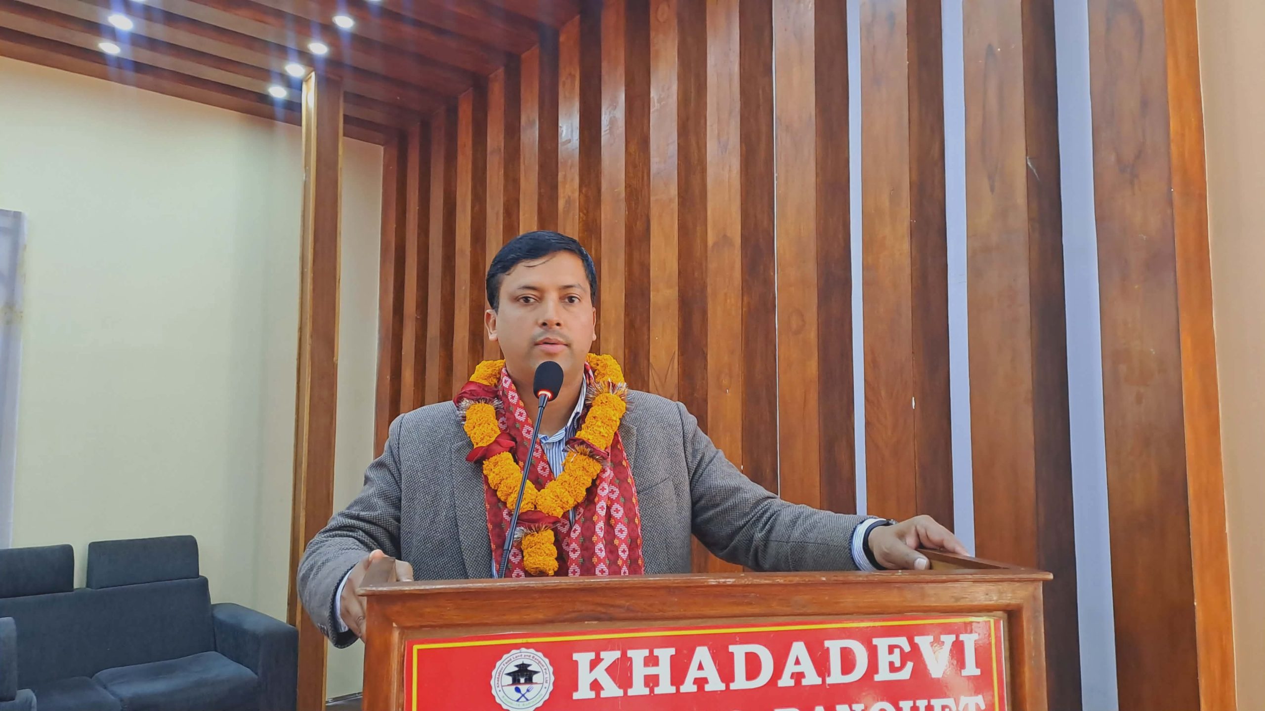 निर्वाचनमा एमालेको पक्षमा मत सिर्जना गर्न बर्तौलाको आग्रह: कलंकीमा ‘थाहा–काठमाडौं’ भेला सम्पन्न