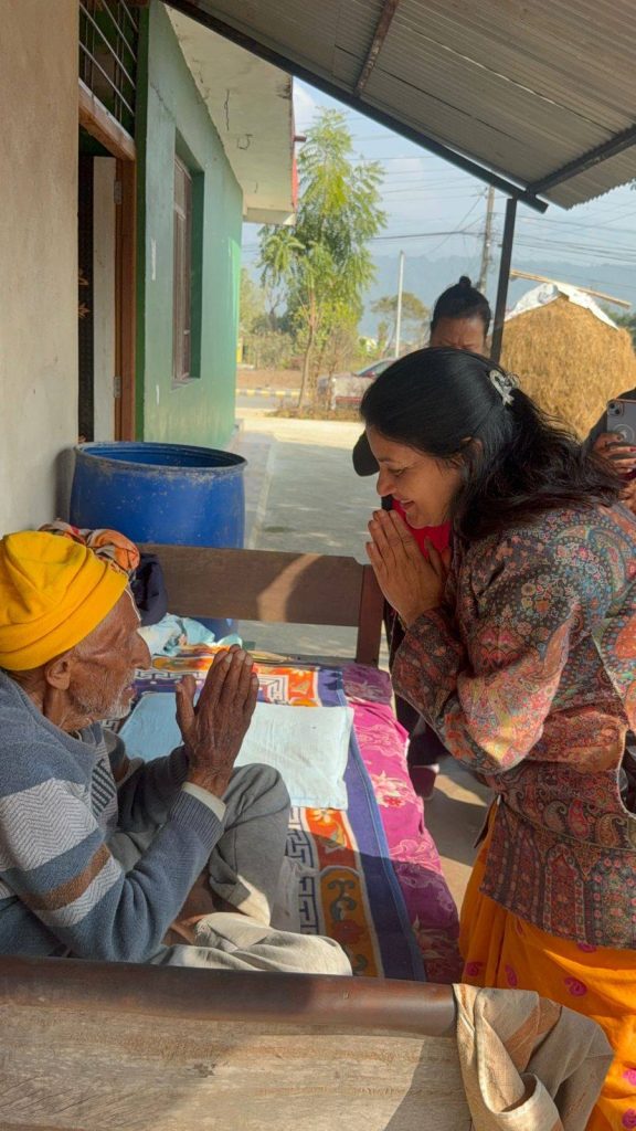 हेटौँडा उपमहानगरपालिकाका विभिन्न वडामा डिना उपाध्यायको कार्यकर्ता भेटघाट कार्यक्रम